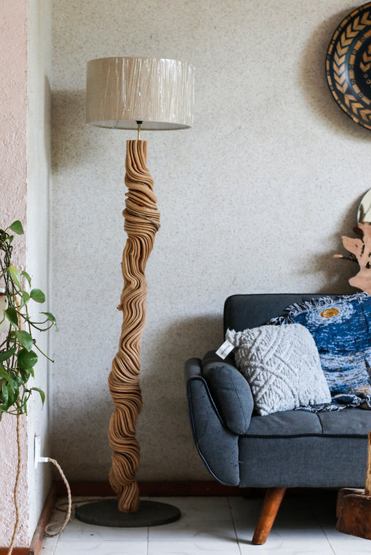 Lámpara Planko Bejuco con Pantalla