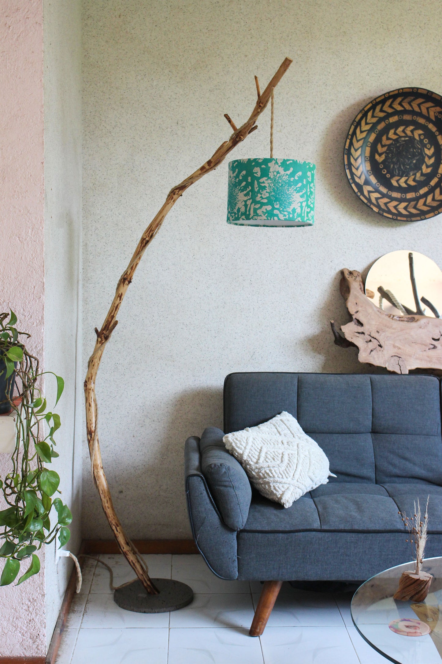 Lámpara de Piso Koral